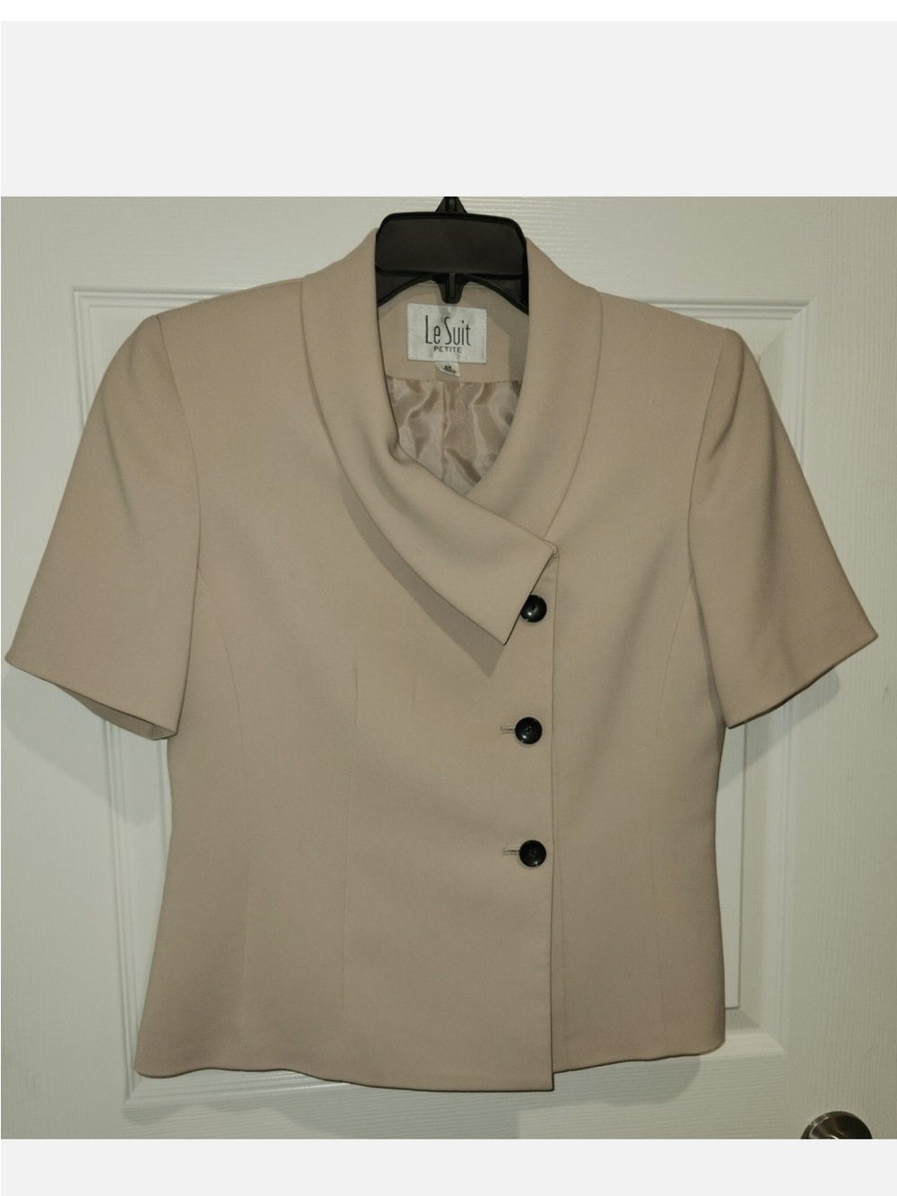 Le Suit Petite Short Sleeve Cream Asymmetrical Blazer